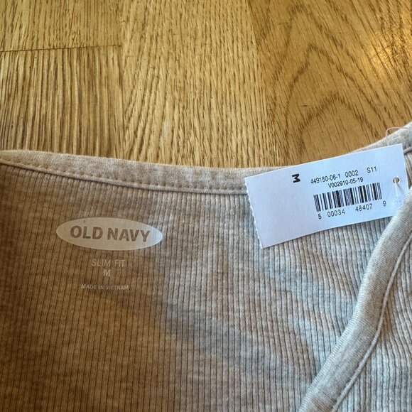 Old Navy Thermal Top Oatmeal Long Sleeve Size Medium NWT - Picture 3 of 8